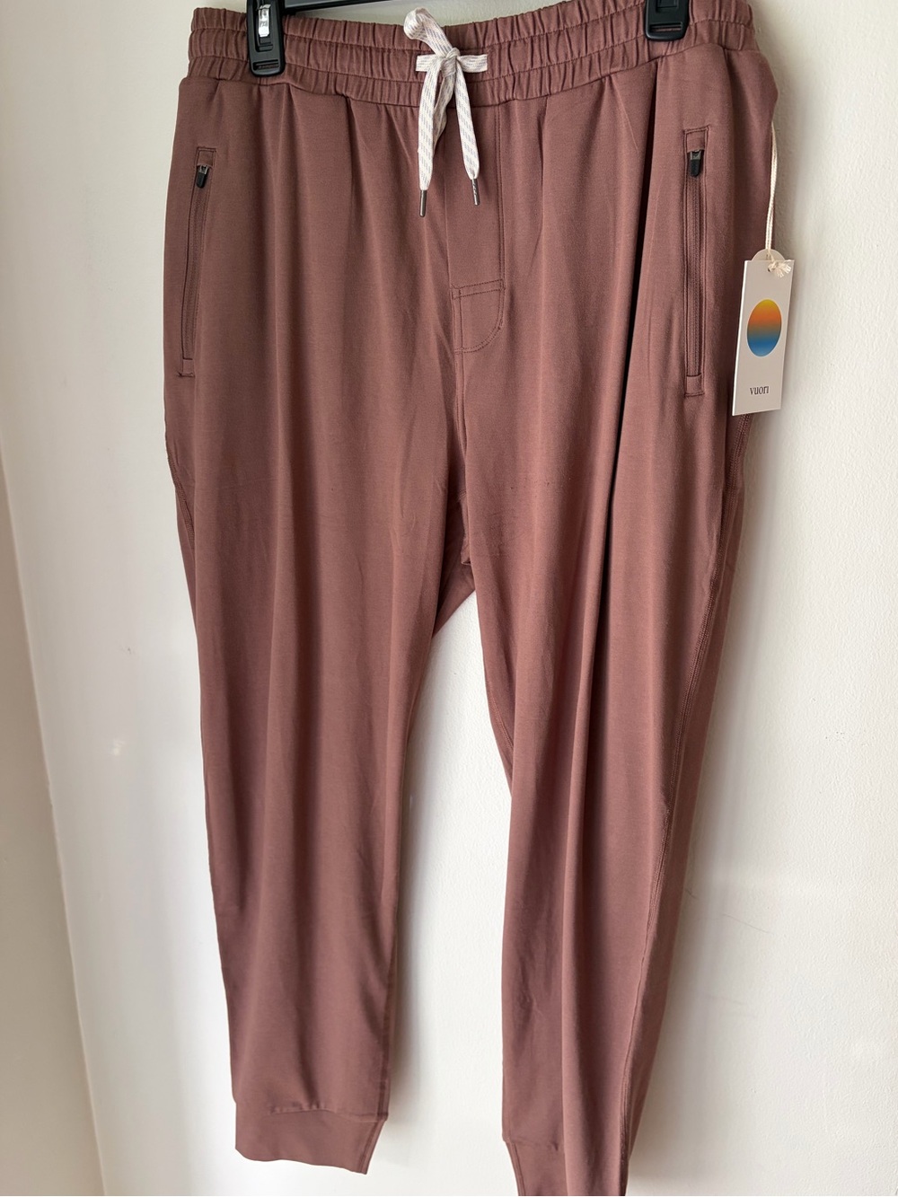 80. Men’s Size XXL VUORI Heathered Cardamon Pronto Performance Joggers